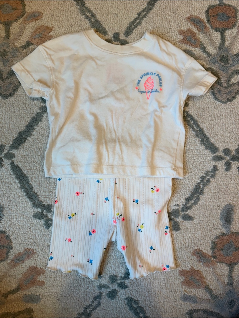 Cat & Jack Cream Floral Ribbed Short Pajama Set with Pink Graphic
